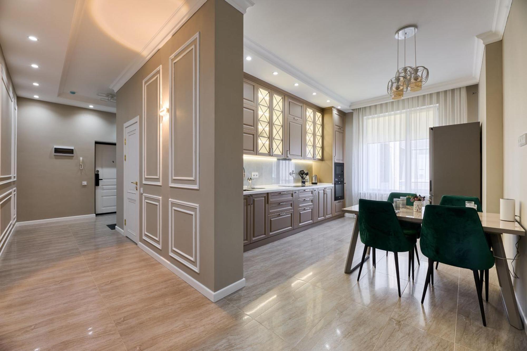 Five Business-Class Rooms In R-House Near Mega Center Almaty Exterior photo