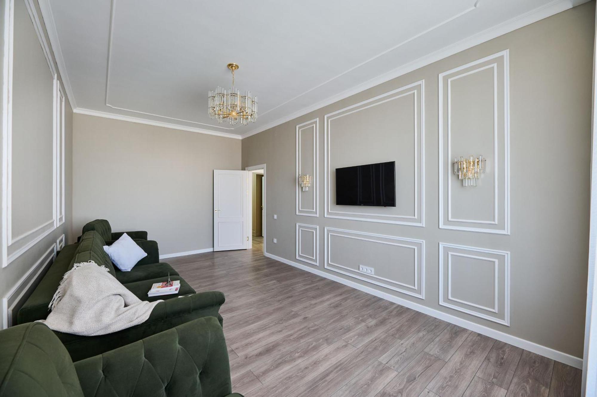 Five Business-Class Rooms In R-House Near Mega Center Almaty Exterior photo